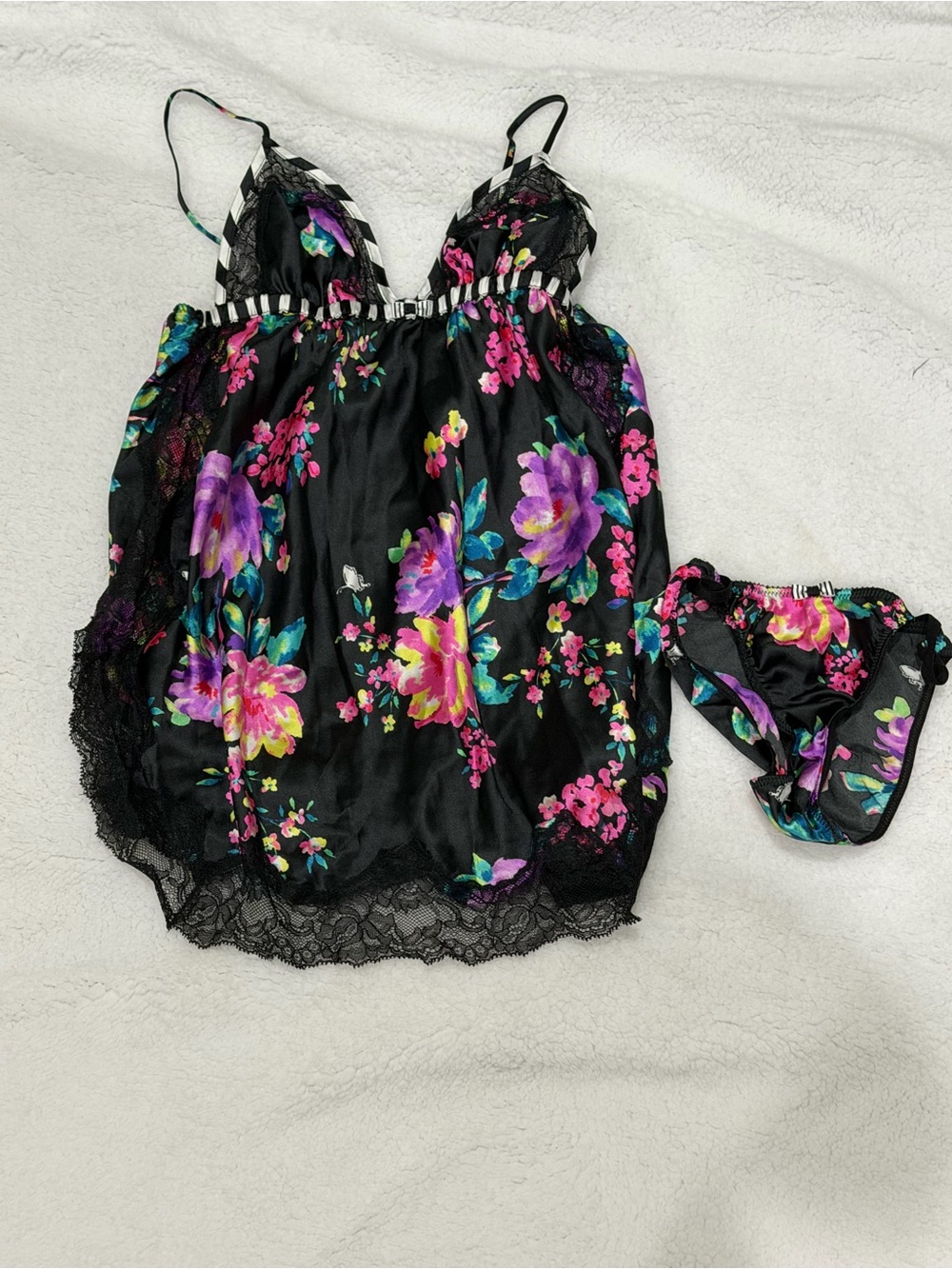 Victoria’s Secret XS Floral Satin Babydoll Lingerie Set